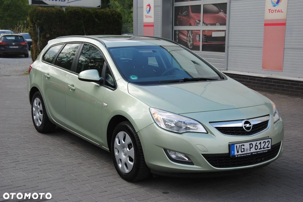 Opel Astra 1.6 Innovation - 4