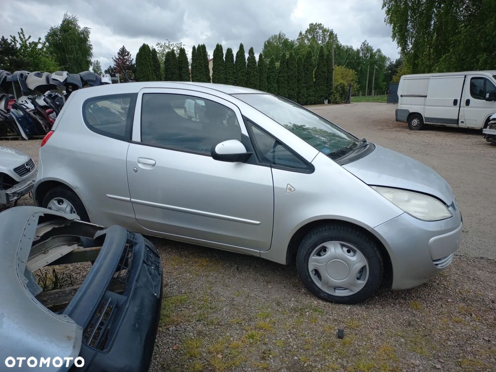 Mitsubishi Colt 1.3 Benzyna 05r wszystkie części - 2