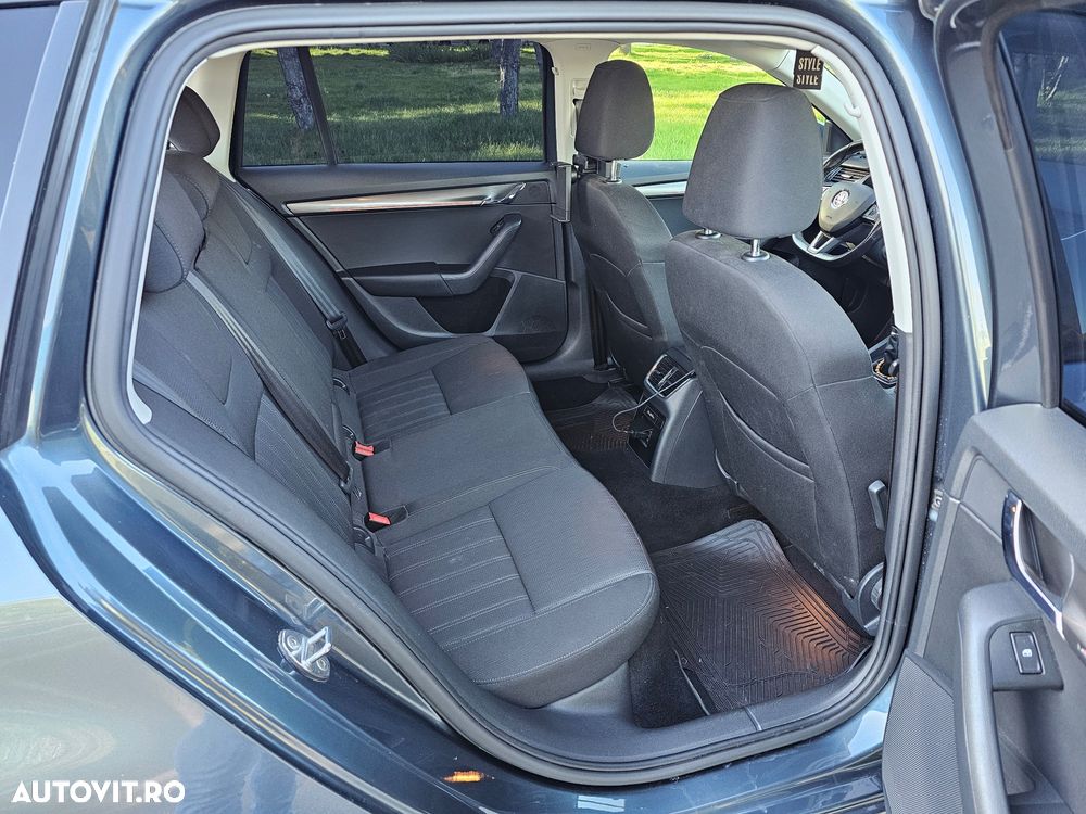 Skoda Octavia 2.0 TDI Style - 17