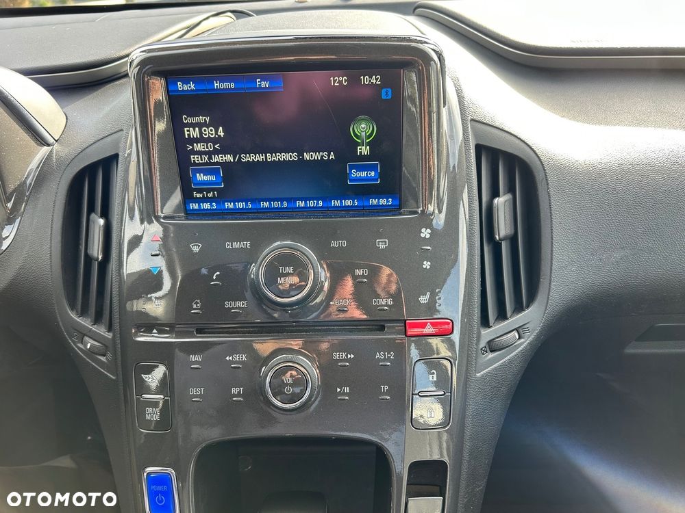 Chevrolet Volt - 31