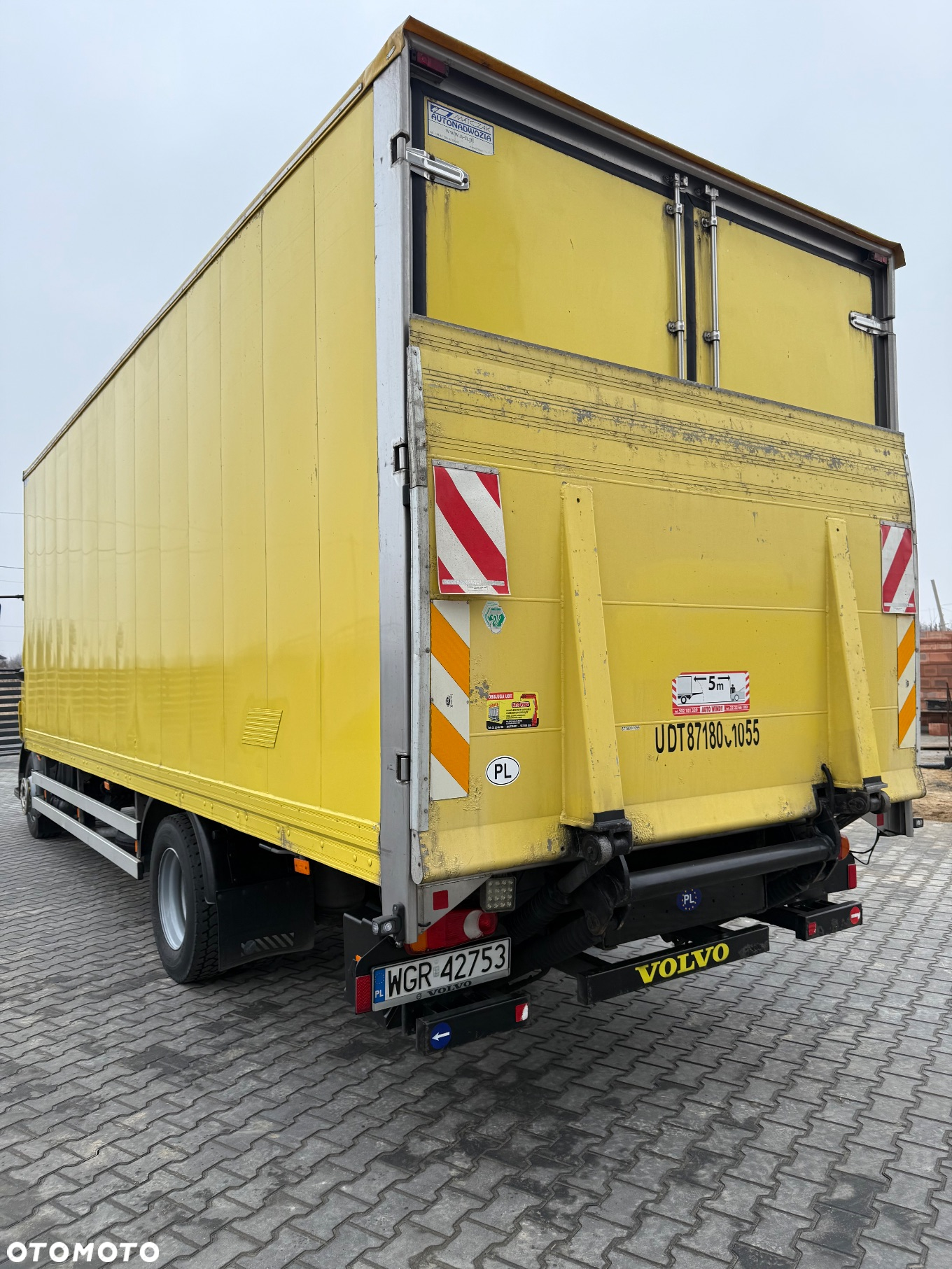 Volvo FL - 3