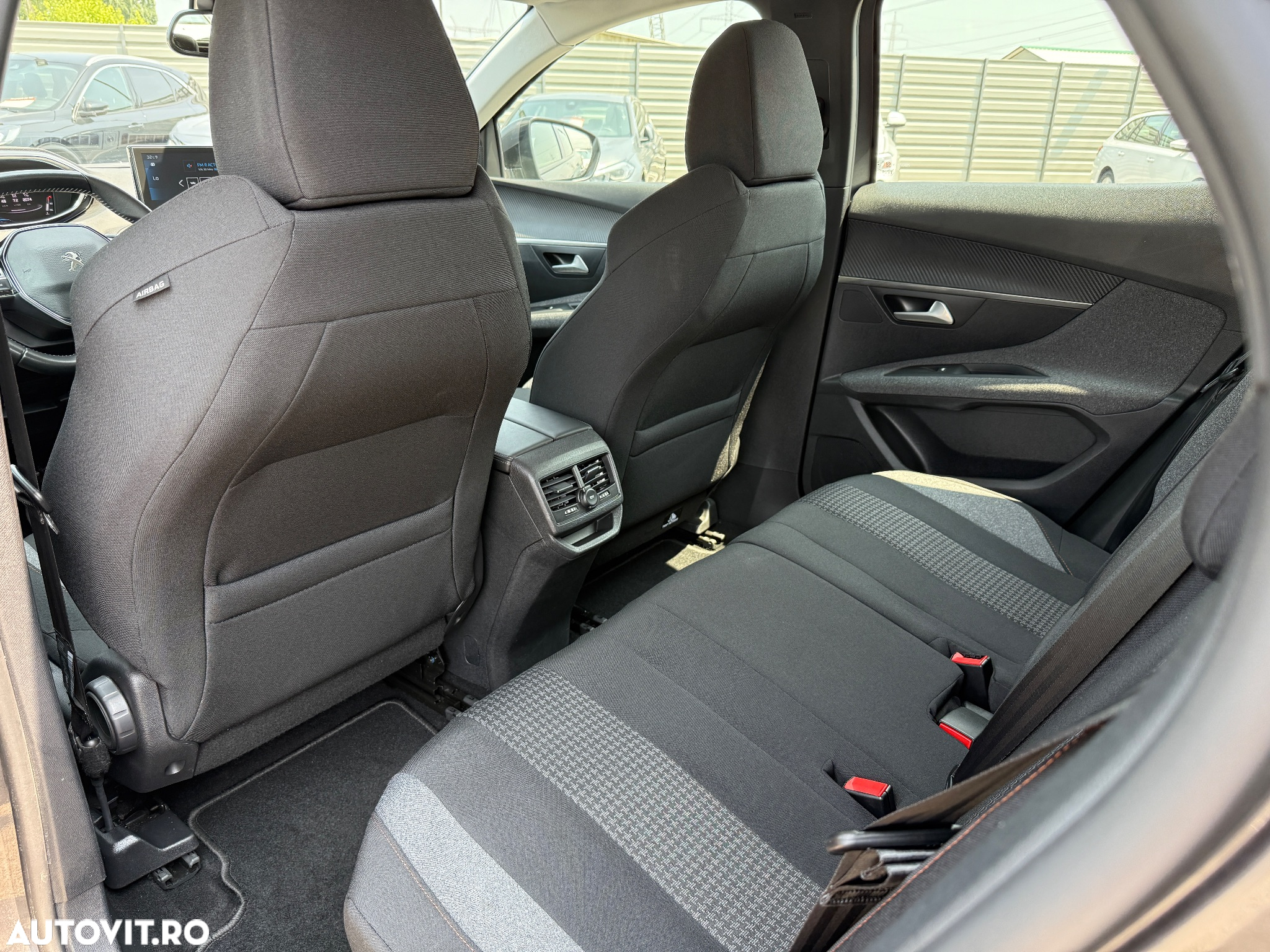 Peugeot 3008 - 10