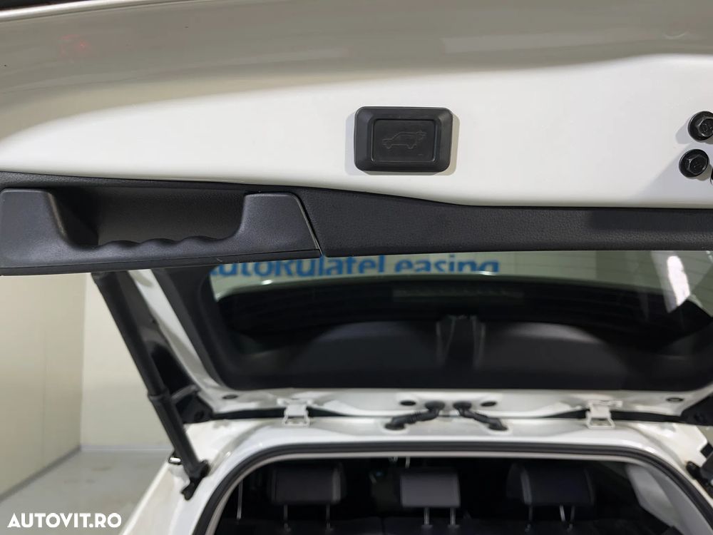 Toyota RAV4 2.5 4x4 Hybrid Lounge - 23
