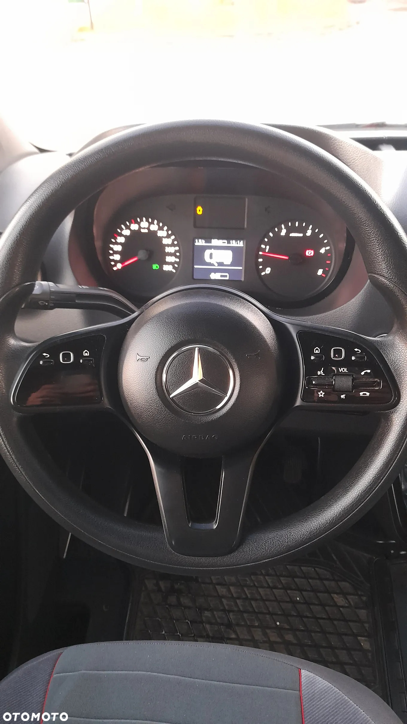 Mercedes-Benz Sprinter - 6
