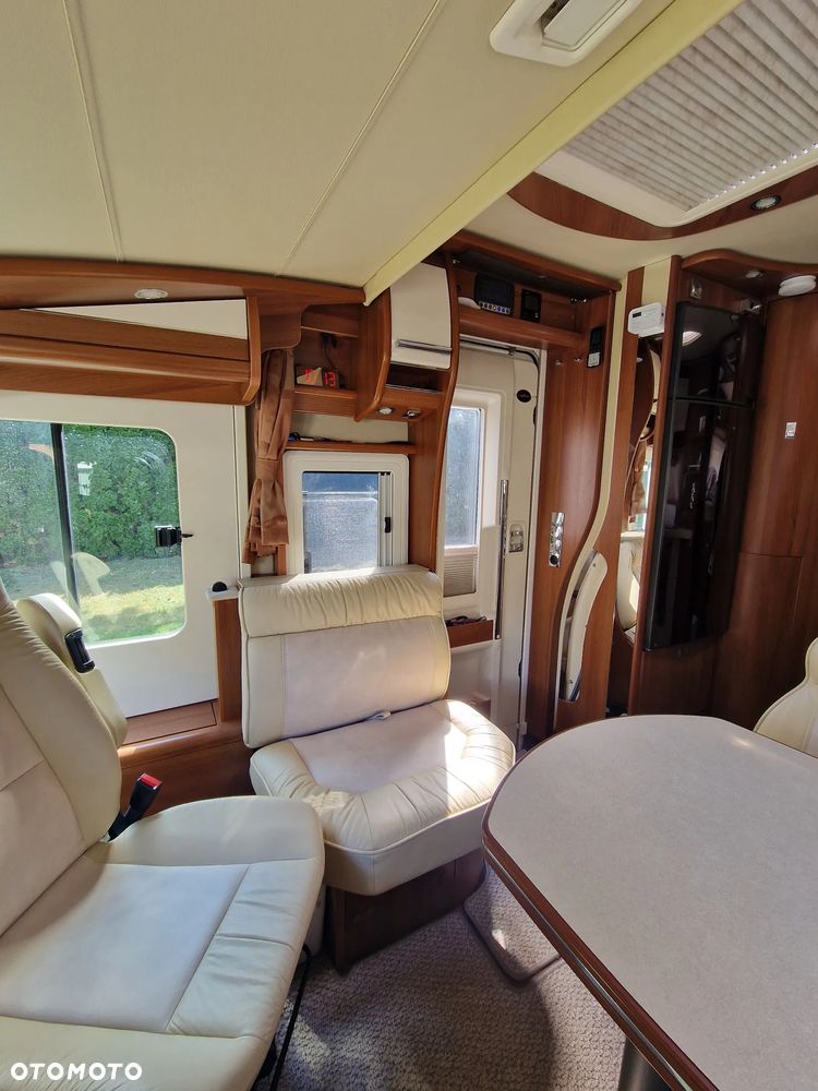 Carthago Chic C-Line 4.9 Superior - 12