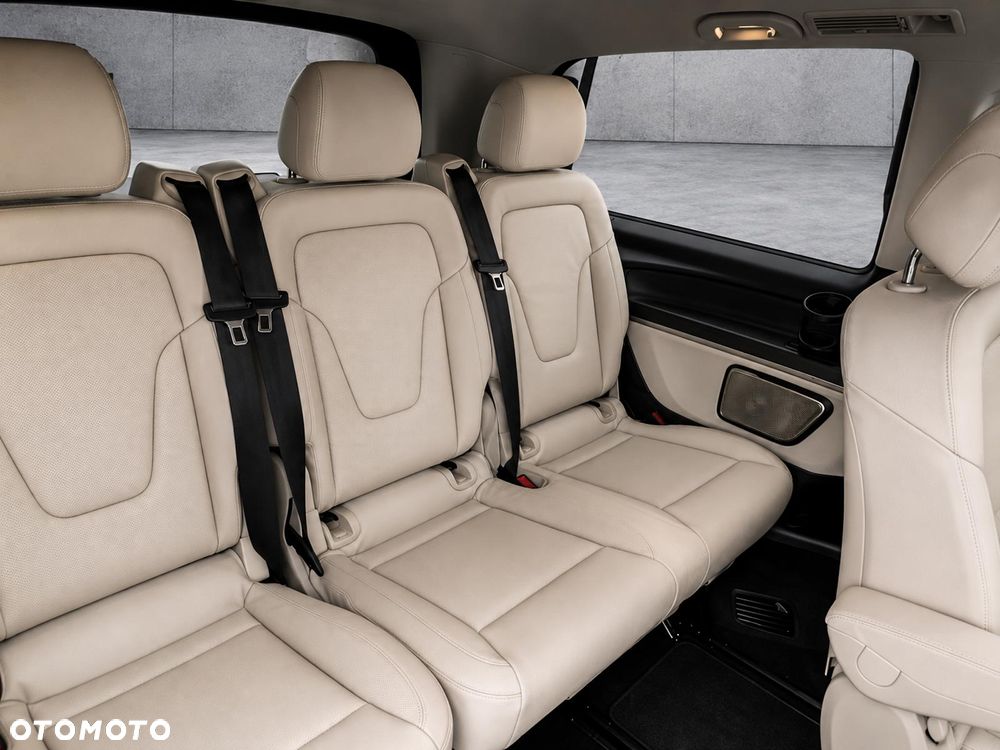 Mercedes-Benz Klasa V 300 d lang 4Matic 9G-TRONIC Avantgarde - 12