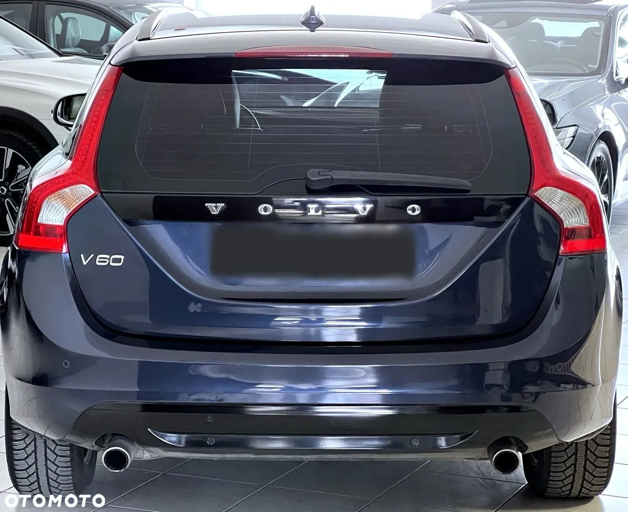 Volvo V60 D5 Summum - 11