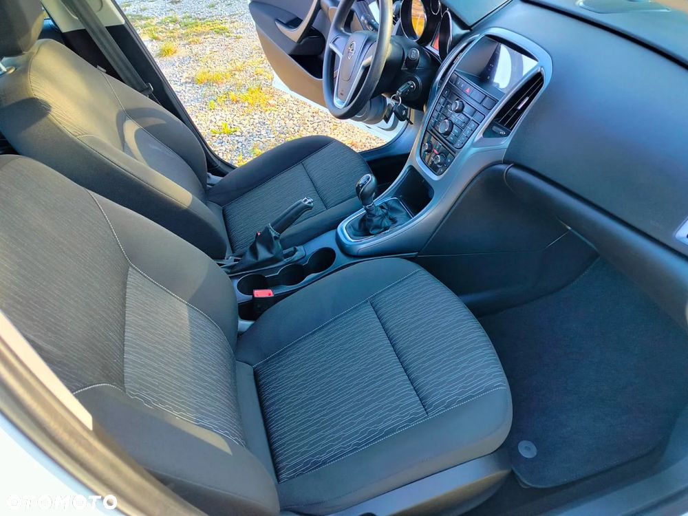 Opel Astra IV 1.6 Active - 32