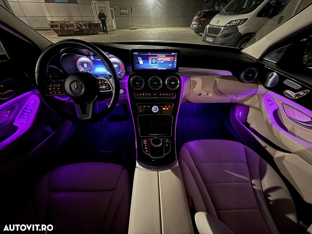 Mercedes-Benz C 300 9G-TRONIC Avantgarde - 23
