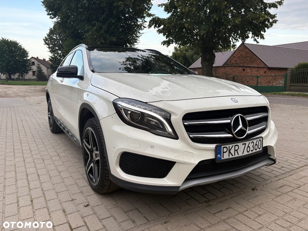 Mercedes-Benz GLA 220 d 4-Matic - 3