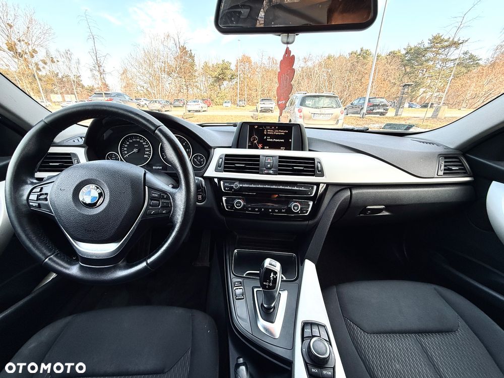 BMW Seria 3 316d - 4