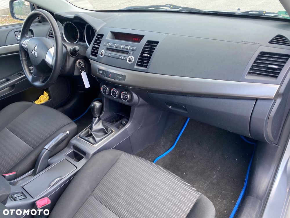 Mitsubishi Lancer 1.6 ClearTec Edition - 33