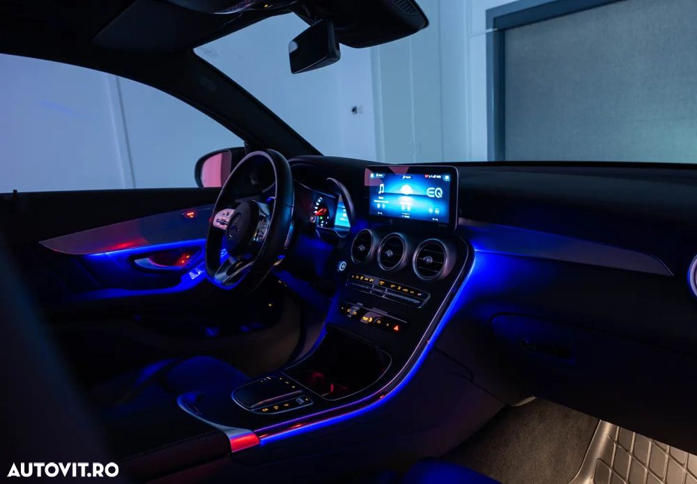 Mercedes-Benz GLC - 9