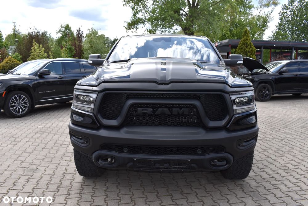 Dodge RAM - 2