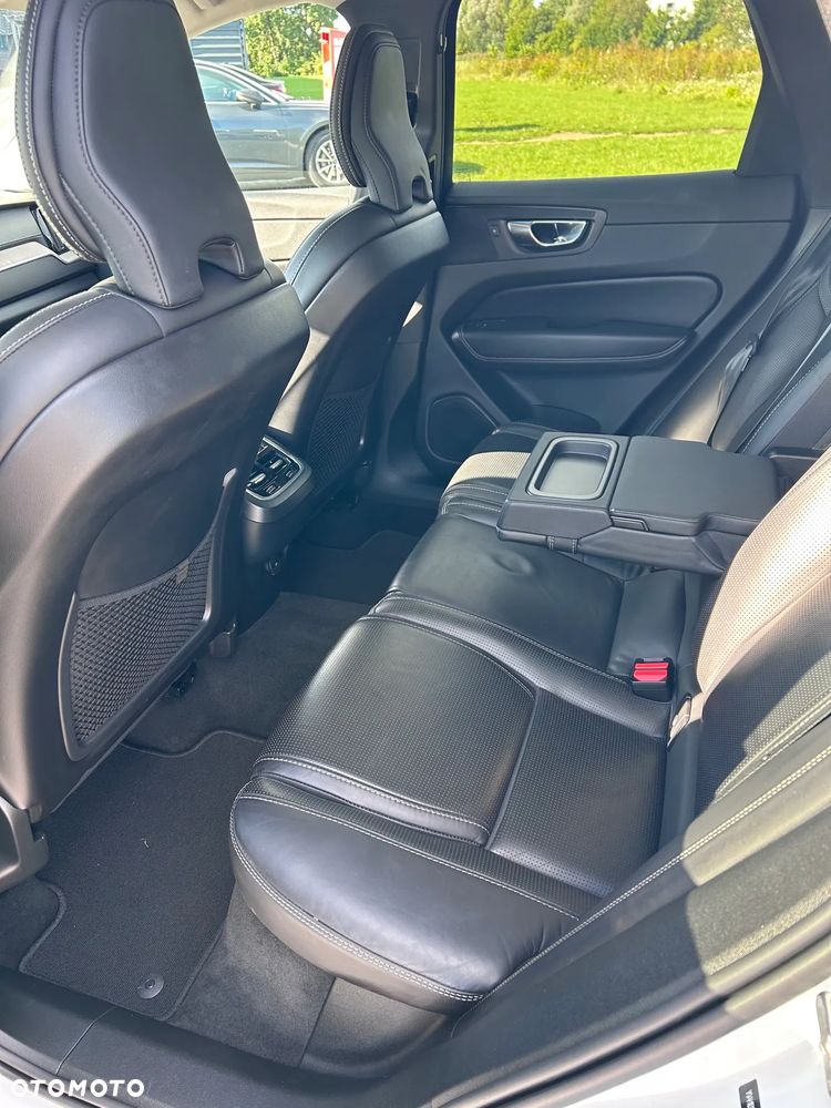 Volvo XC 60 - 2
