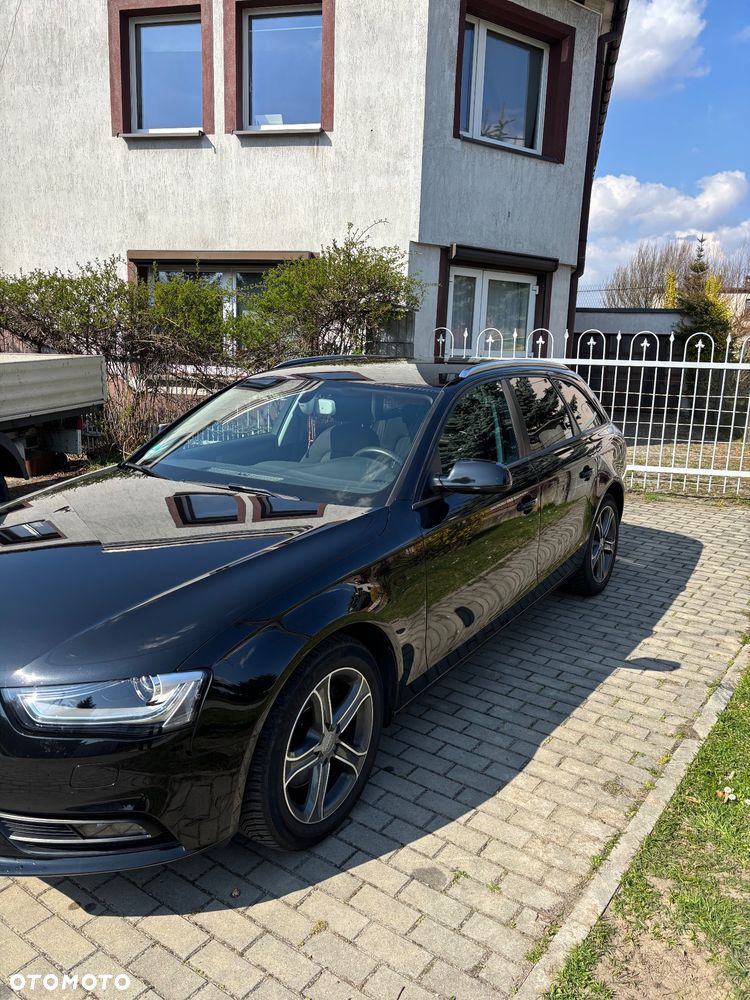 Audi A4 Avant 2.0 TDI Quattro - 9