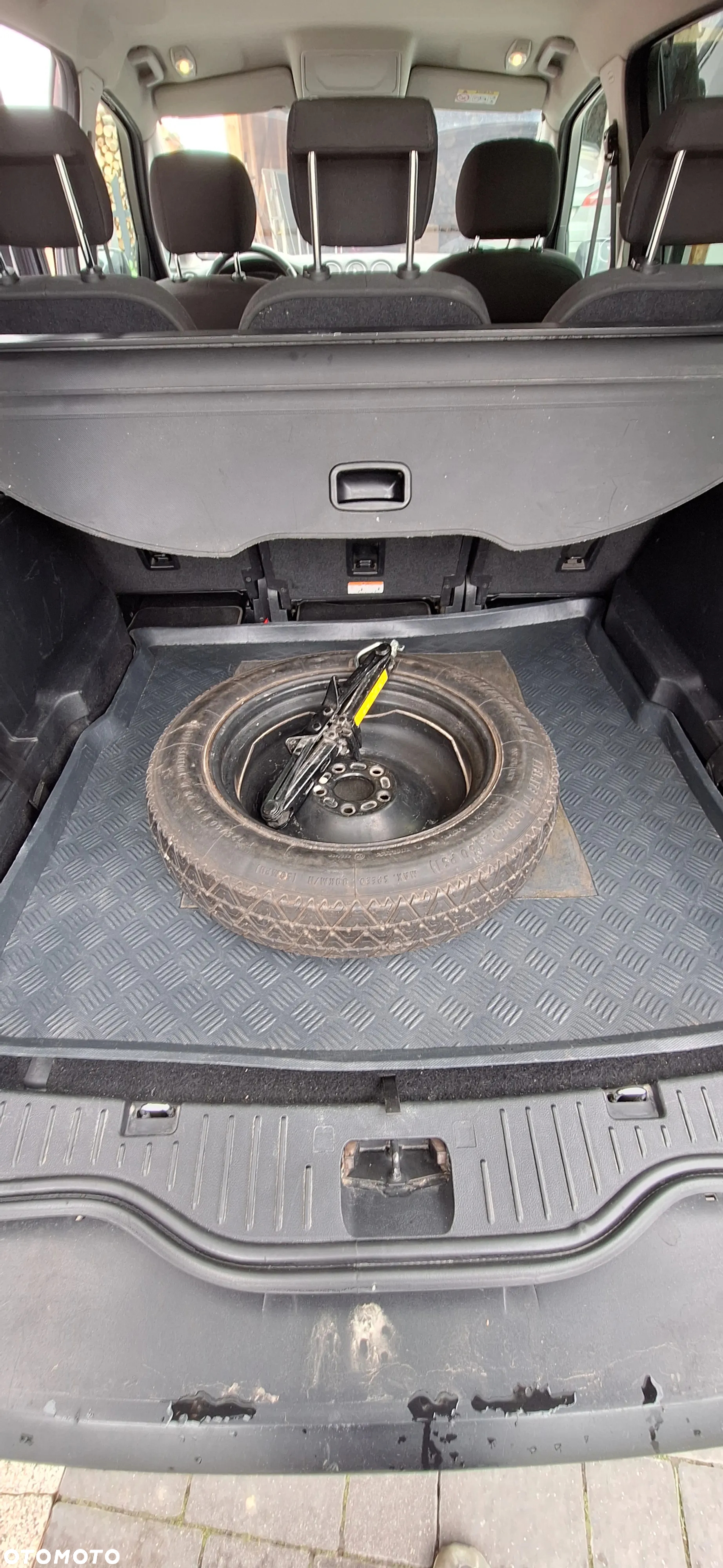 Ford S-Max 2.0 TDCi DPF Titanium - 11