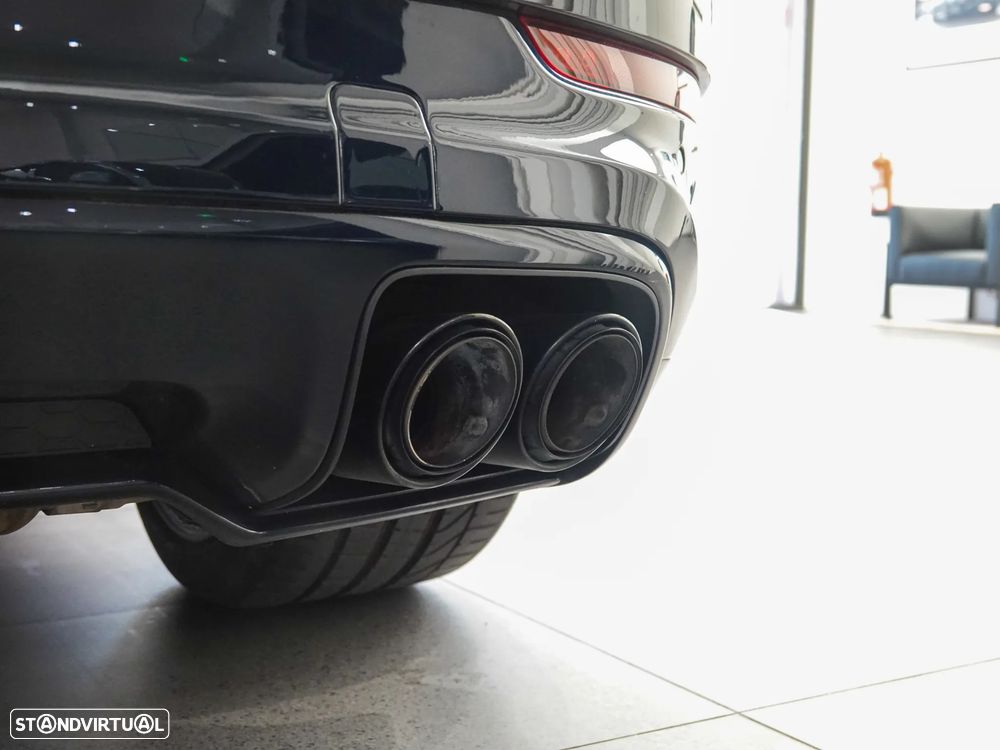 Porsche Cayenne Coupé E-Hybrid - 4