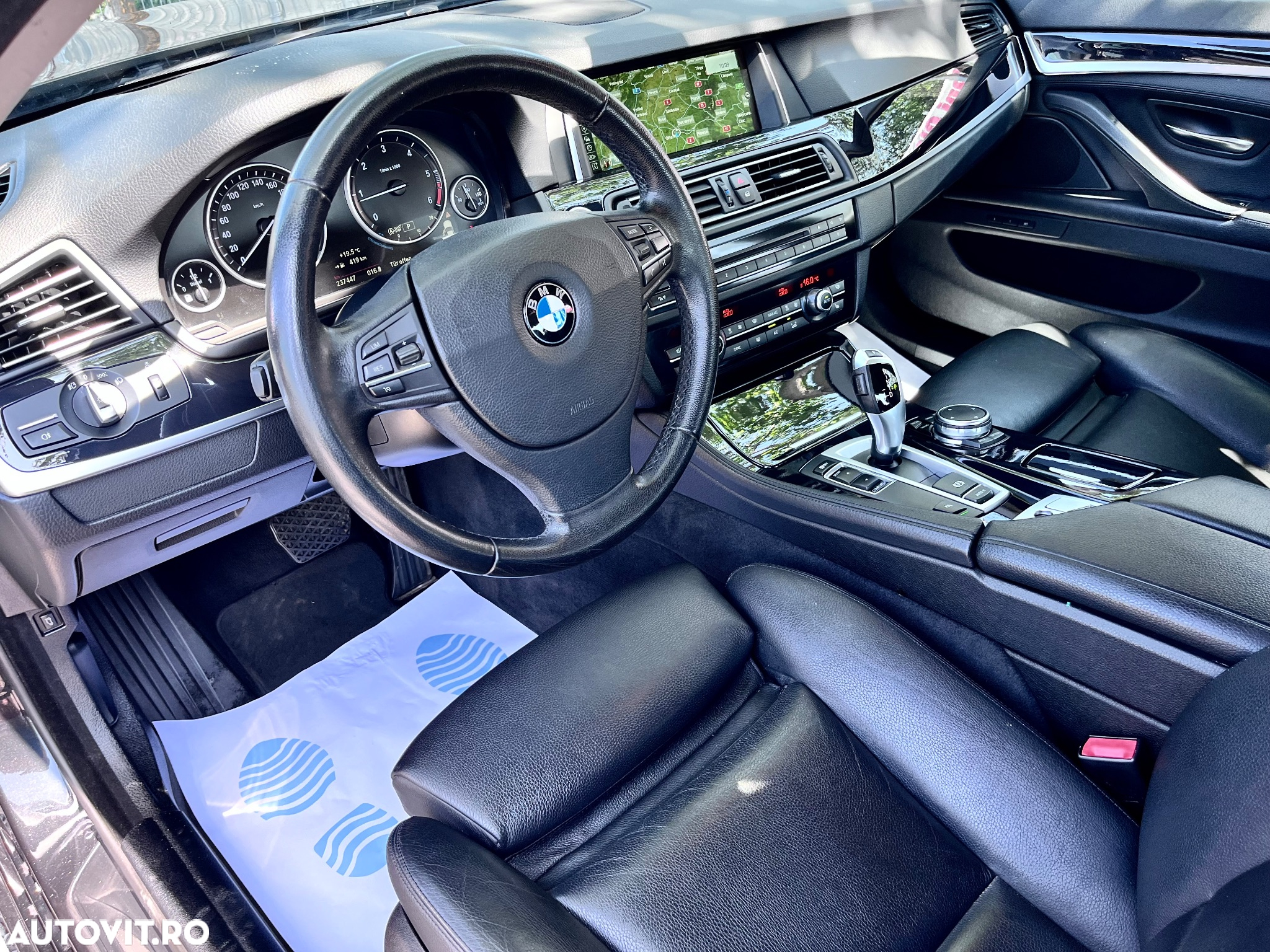 BMW Seria 5 520d Aut. Sport Line - 20