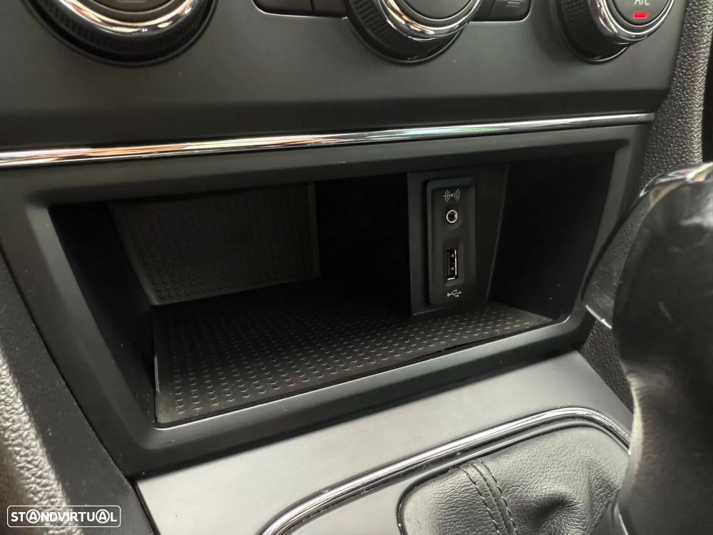 SEAT Leon ST 2.0 TDI DSG Style Edition - 31