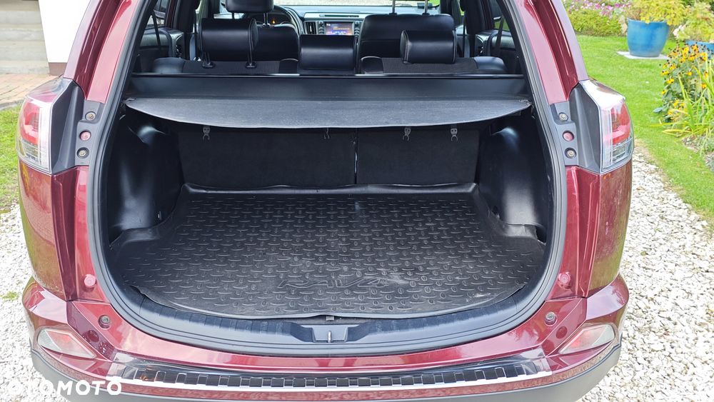 Toyota RAV4 2.0 D-4D Premium 4x2 - 17