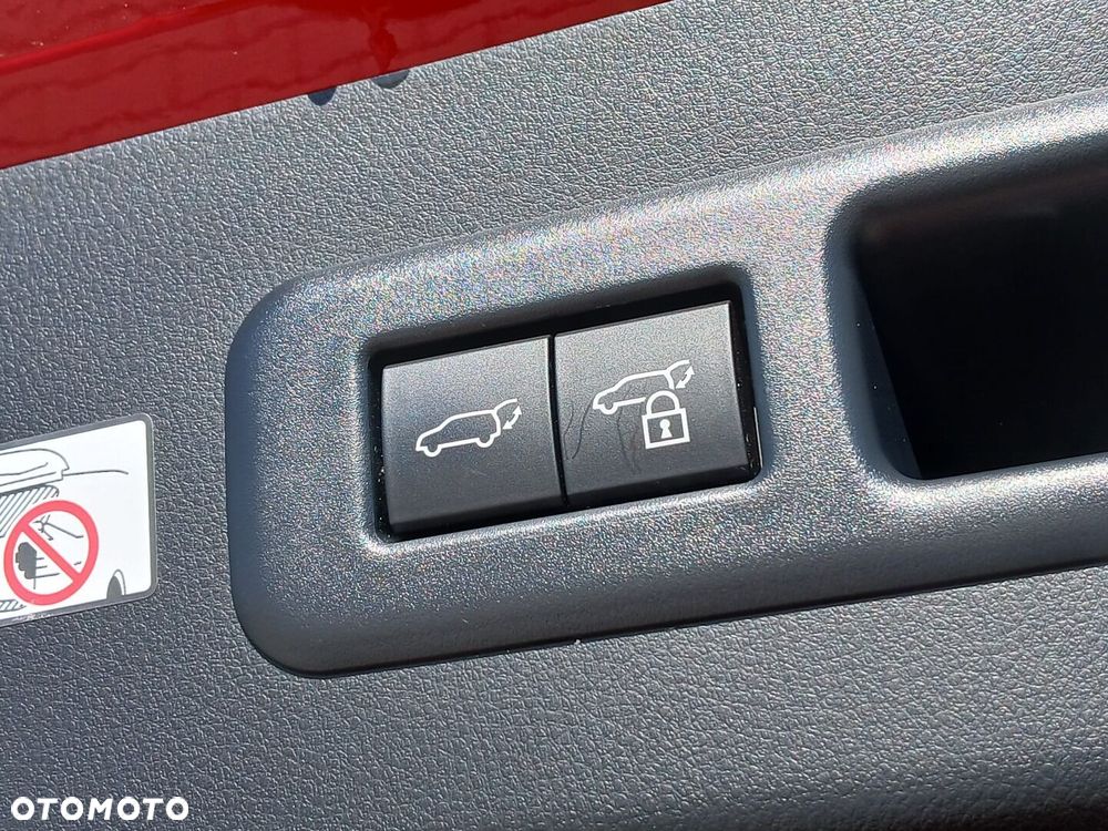 Lexus LBX 1.5 Hybrid Cool - 38