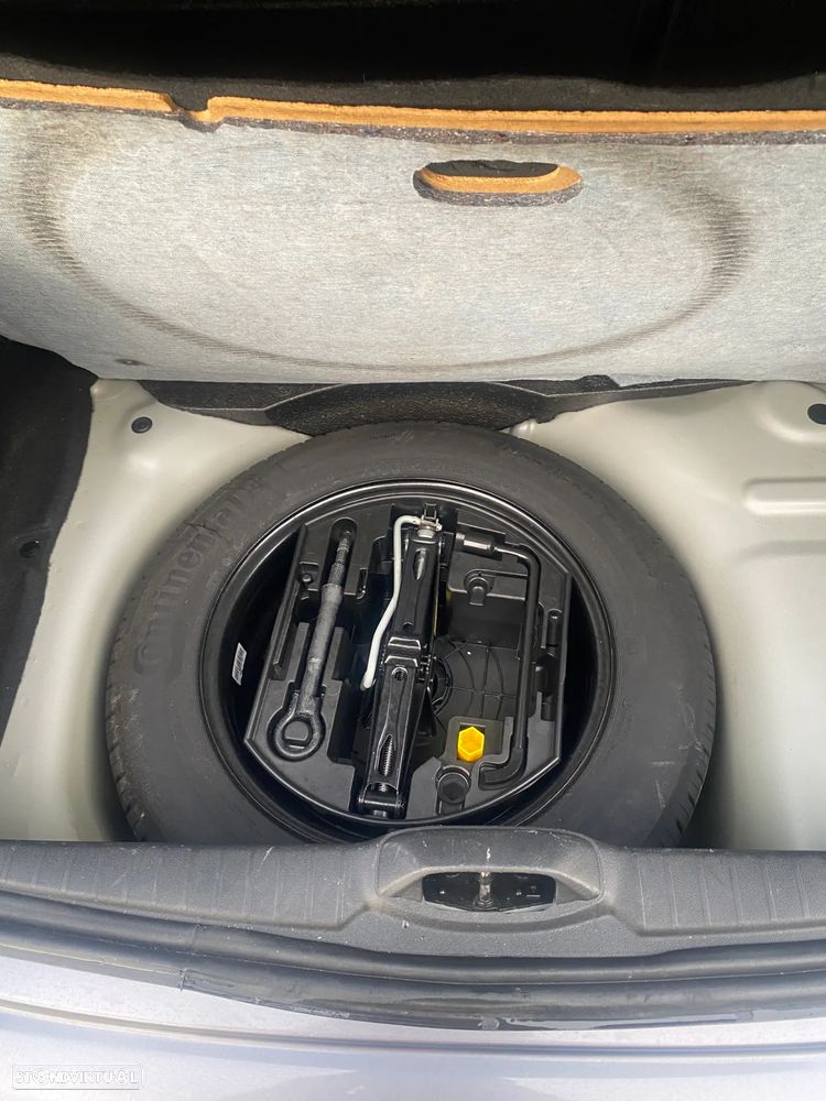 Peugeot 208 PureTech 82 Start & Stop Allure - 13