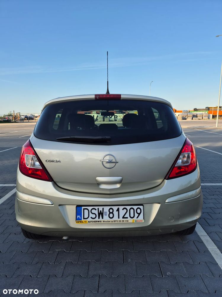 Opel Corsa 1.4 16V 111 - 5