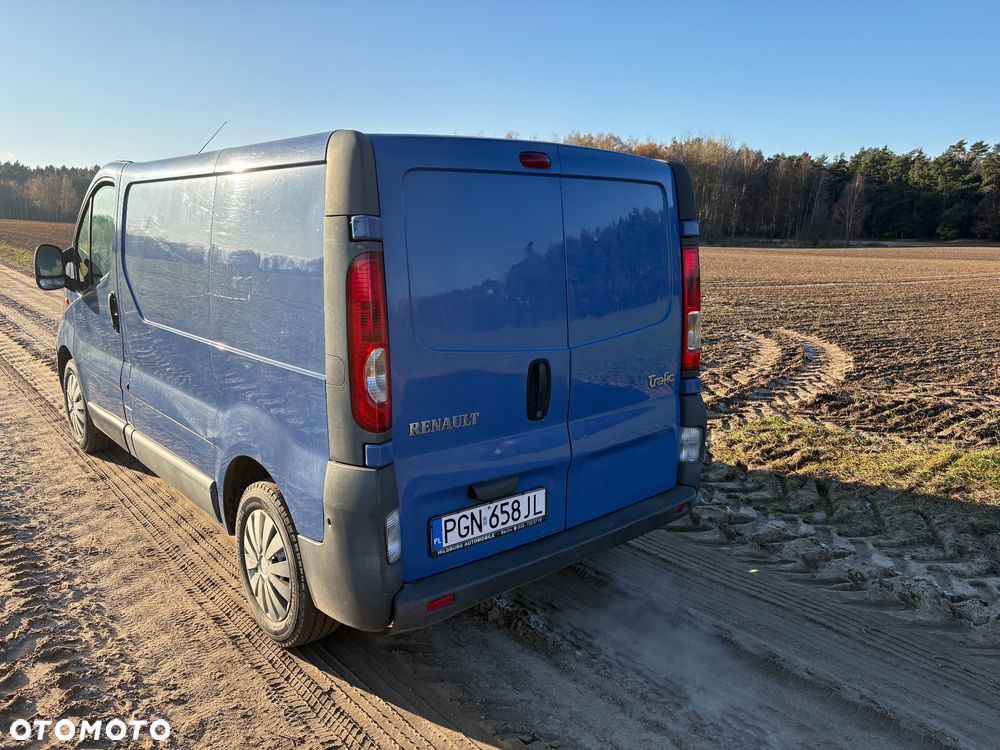 Renault Trafic - 11