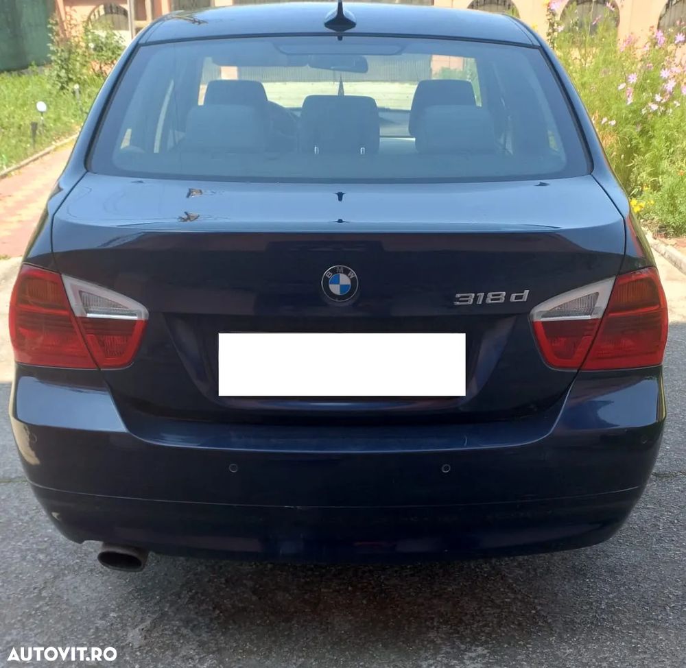 BMW Seria 3 318d - 2
