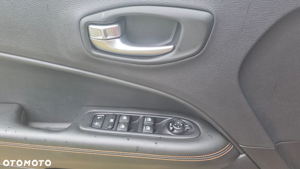 Jeep Compass 1.4 MultiAir Limited - 18