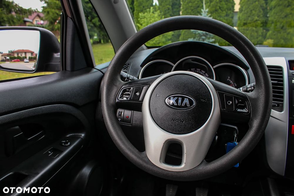 Kia Venga 1.4 CVVT Vision - 31