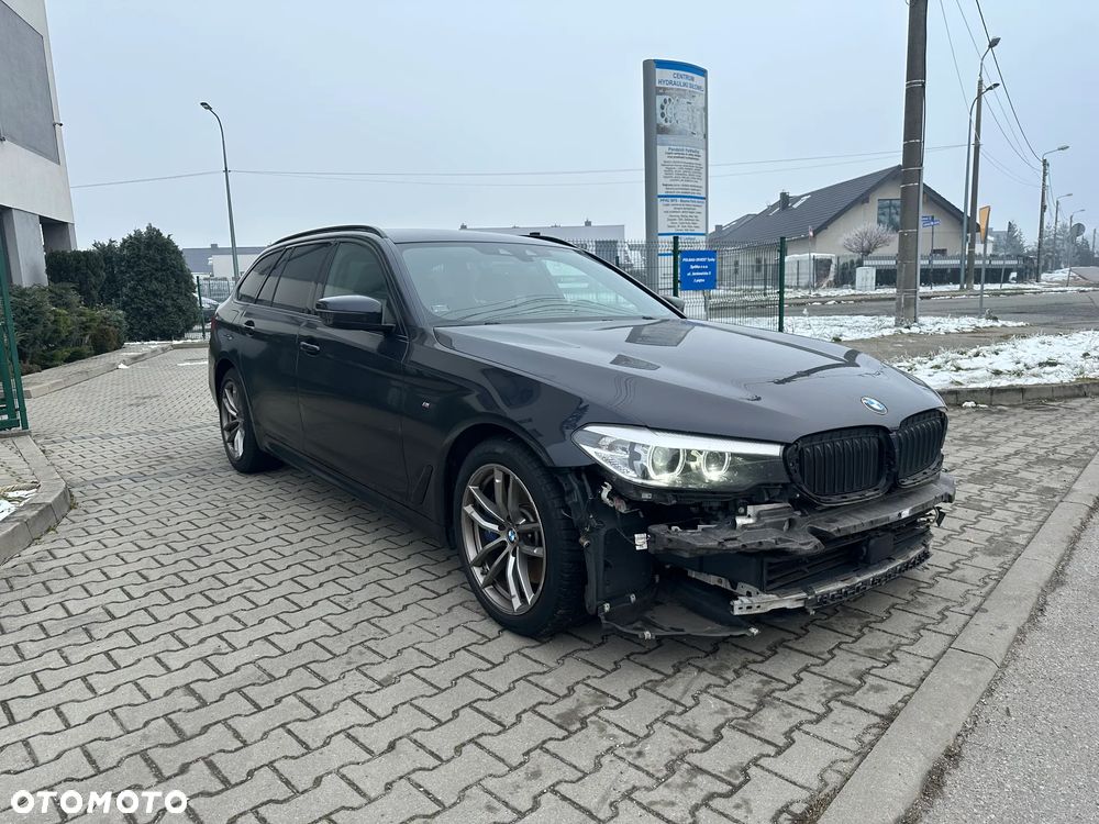 BMW Seria 5 530i M Sport sport - 3