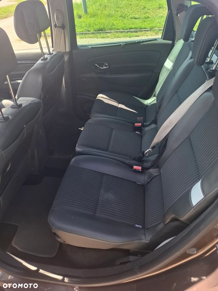 Renault Grand Scenic Energy dCi 130 Start & Stop Bose Edition - 14