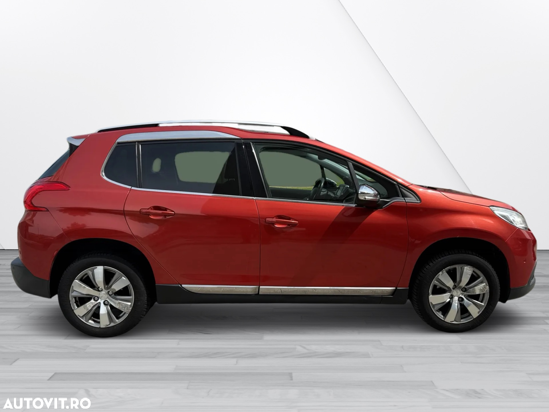 Peugeot 2008 1.2 VTi Allure - 4