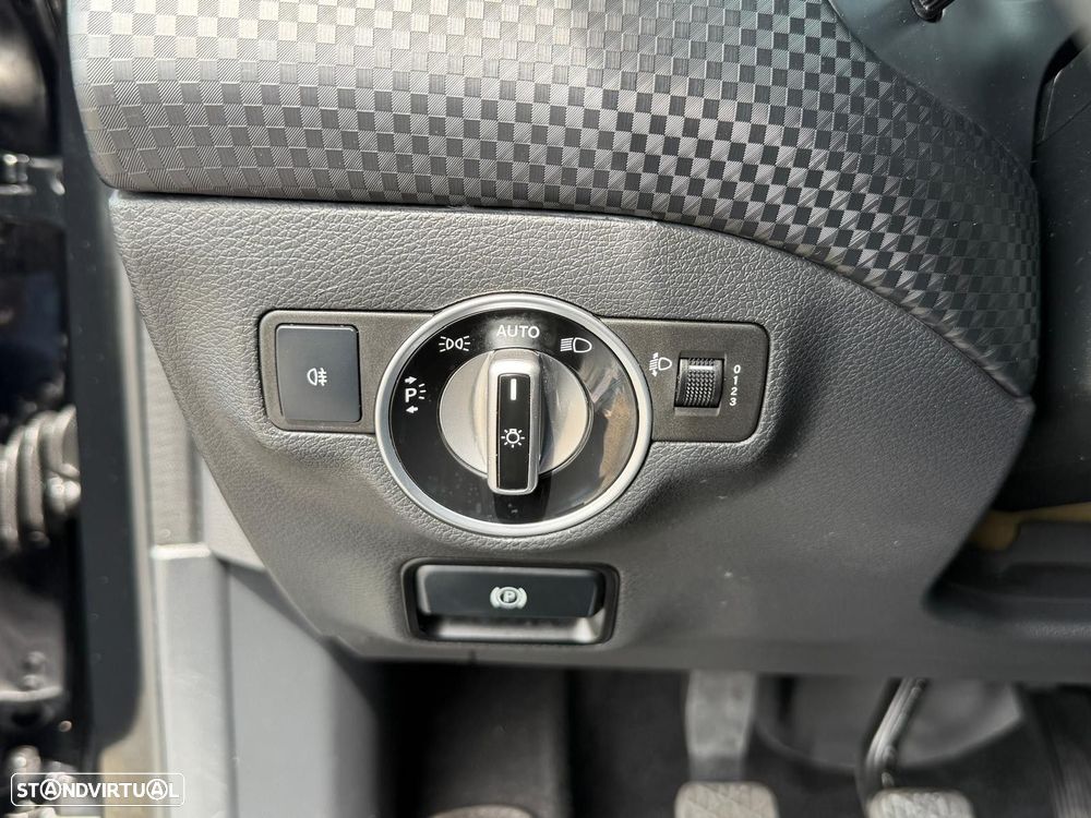 Mercedes-Benz A 180 CDI BE Urban - 19