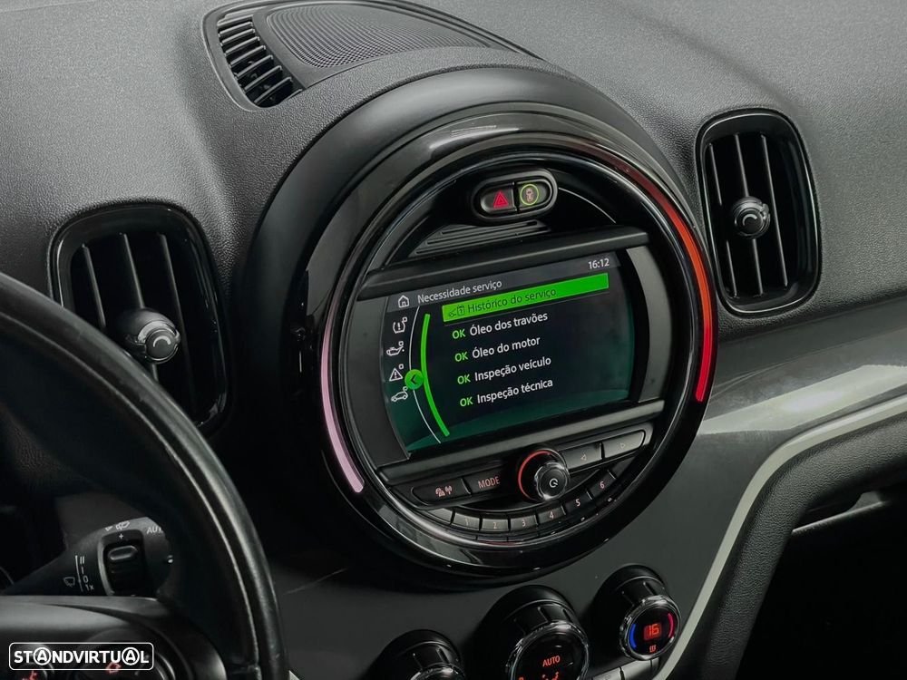 MINI Countryman Cooper SE ALL4 Auto - 17