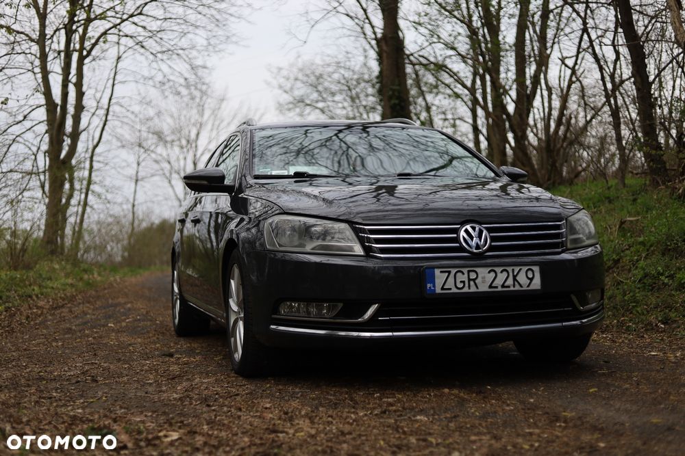 Volkswagen Passat 2.0 Blue TDI SCR Highline - 8