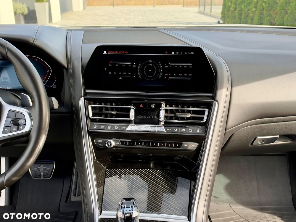 BMW Seria 8 840d xDrive mHEV - 27