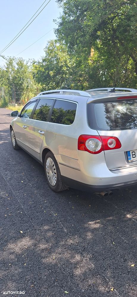 Volkswagen Passat 2.0 TDI Comfortline DPF DSG - 3