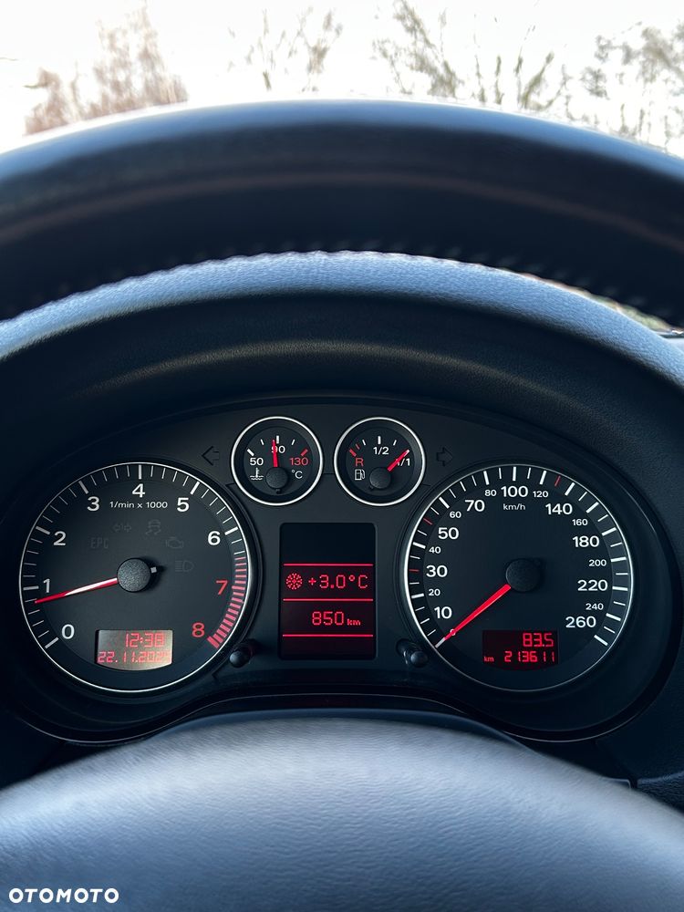 Audi A3 Sportback 1.6 FSI Ambiente - 21