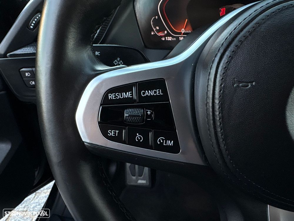 BMW 118 i Pack Desportivo M Auto - 36
