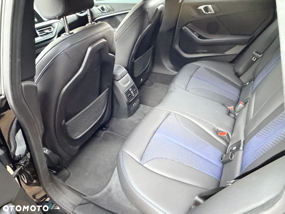 BMW Seria 2 218i M Sport - 21