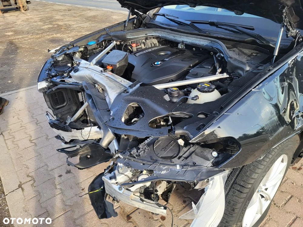 BMW X3 xDrive30i Advantage sport - 32