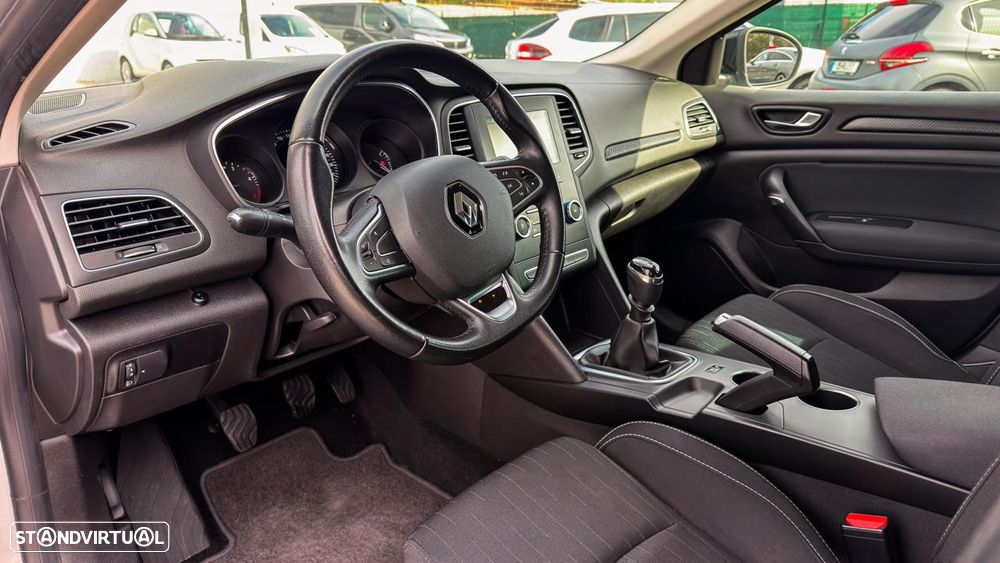 Renault Mégane Sport Tourer 1.5 Blue dCi Limited C/PM+Pneu - 9