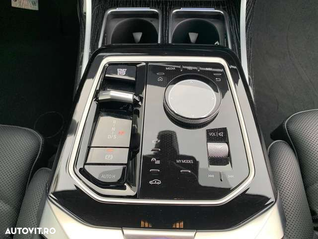 BMW Seria 7 - 15