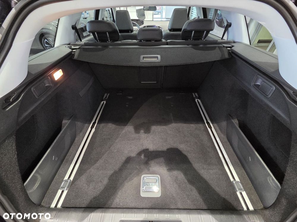 Peugeot 308 1.6 e-HDi Allure S&S - 10