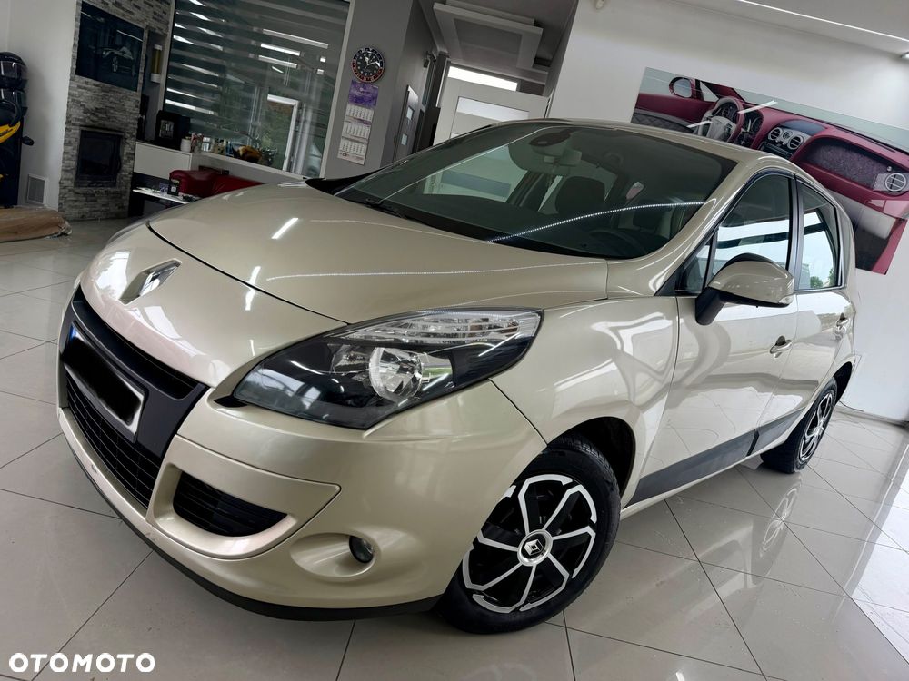 Renault Scenic - 18