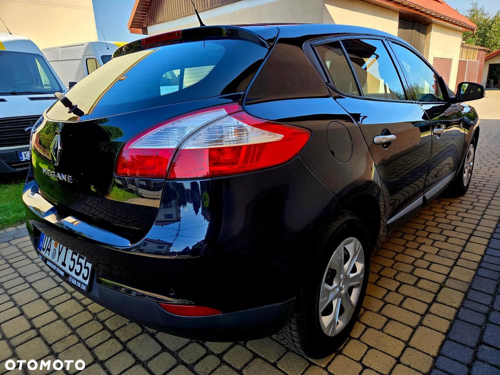 Renault Scenic 1.6 16V 110 Dynamique - 3