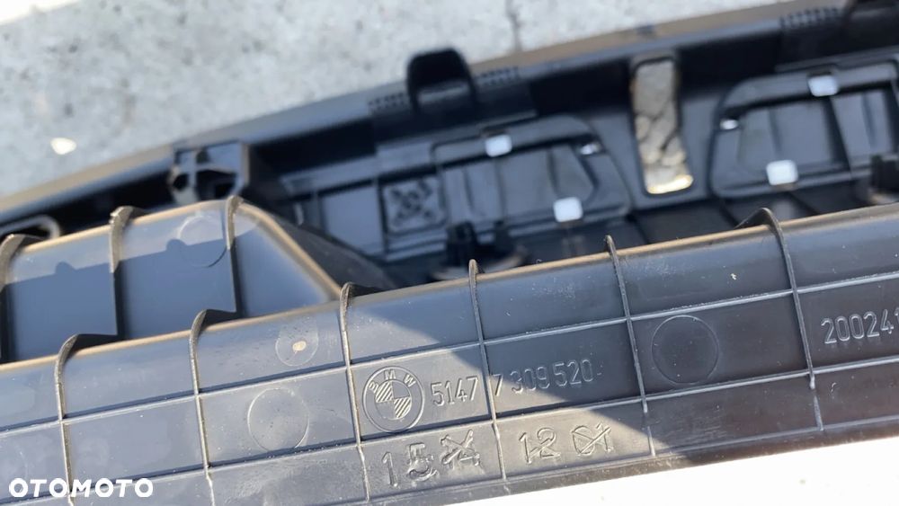BMW 4 F36 OSŁONA NAKŁADKA PASA TYLNEGO PROGU BAGAŻNIKA 7309520 EUROPA - 3